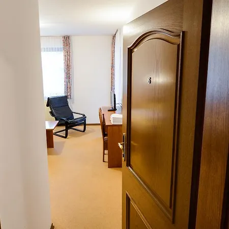 Gasthof Bakhus Zerjavka